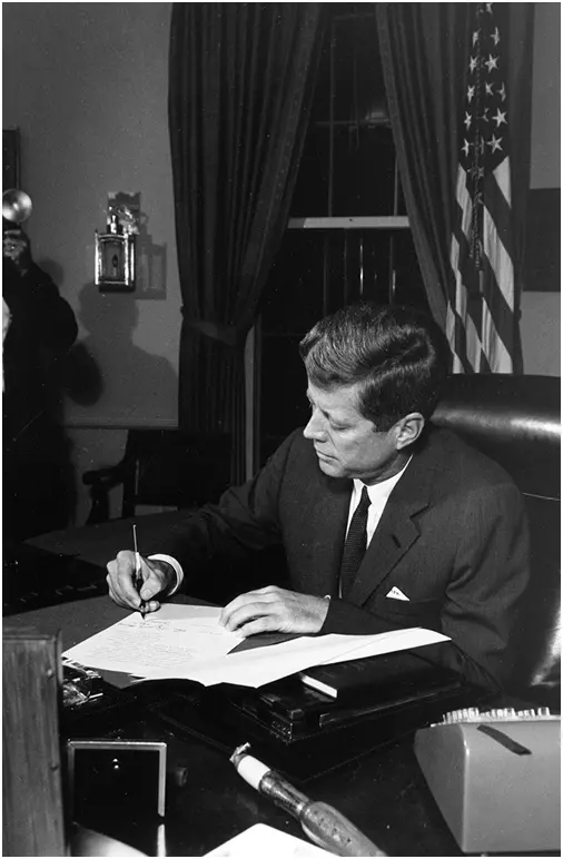 Cuban Missile Crisis - Image 4